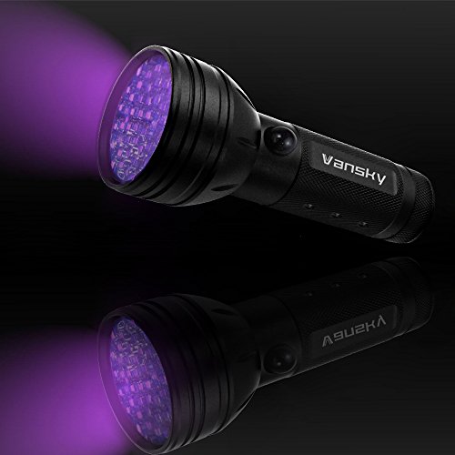 Vansky® UV Schwarzlicht Taschenlampe mit 51 LEDs | Haustiere Urin-Detektor für eingetrocknete Flecken Ihrer Hunde, Katzen und Nagetiere auf Teppichen, Vorhänge, Gardinen, Möbel und anderen Stoffen | inkl. 3xAA-Batterien [Energieklasse A] - 2